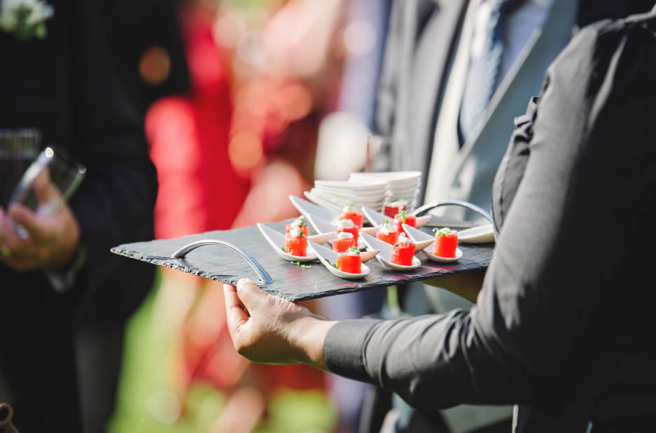 Menú gourmet para una cena de gala de prestigio Menú de cócteles para deleitar a tus invitados
